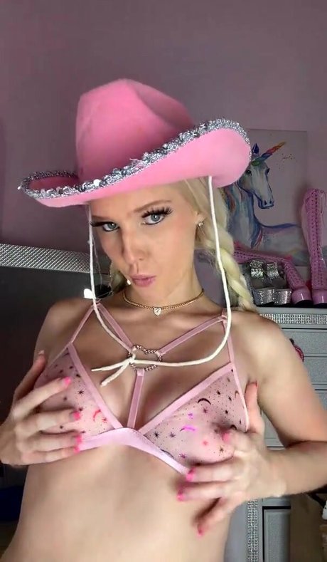 Linsey99