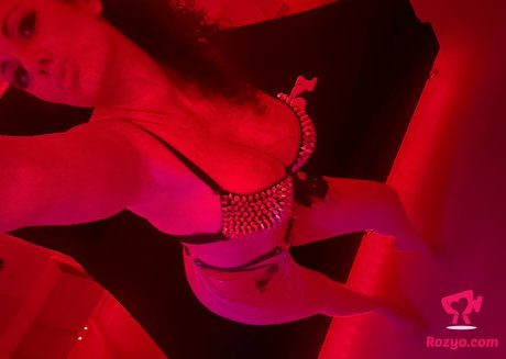Foto di nudo di fuga di OnlyFans di Rozyomallorcafree