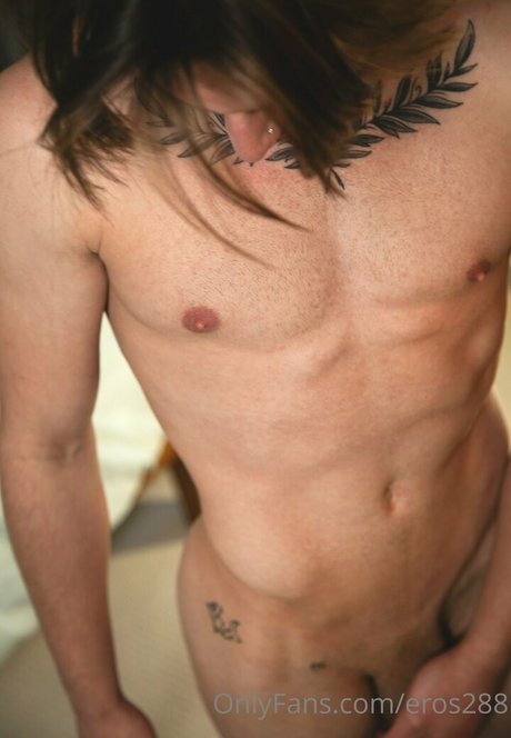 Foto di nudo di fuga di OnlyFans di Eros288