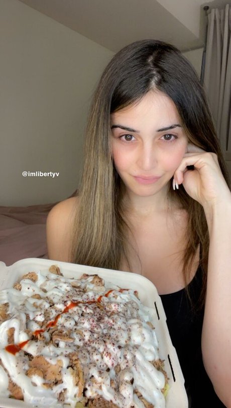 Foto di nudo di fuga di OnlyFans di Liberty Valentine