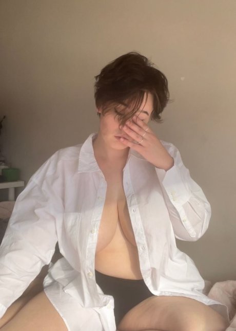 Foto di nudo di fuga di OnlyFans di Bitterbritt
