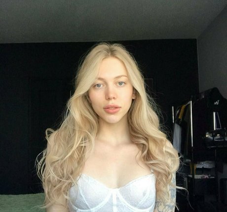 Foto di nudo di fuga di OnlyFans di Yammybunny