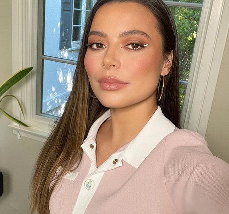 Miranda Cosgrove