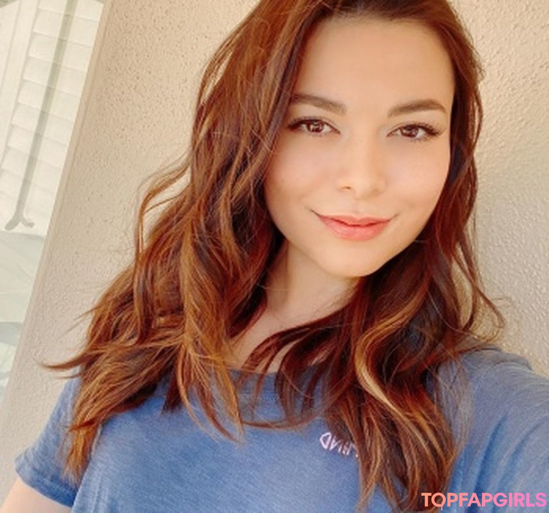 Foto di nudo di fuga di OnlyFans di Miranda Cosgrove #117 Foto di nudo di fuga di OnlyFans di Miranda Cosgrove #117