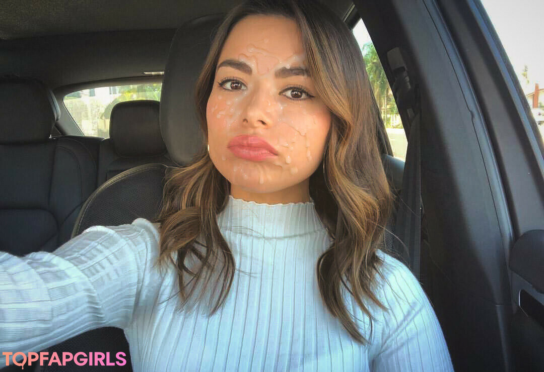 Foto di nudo di fuga di OnlyFans di Miranda Cosgrove #200 Foto di nudo di fuga di OnlyFans di Miranda Cosgrove #200