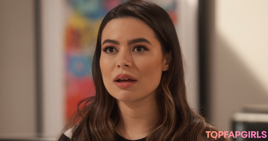 Foto di nudo di fuga di OnlyFans di Miranda Cosgrove #47 Foto di nudo di fuga di OnlyFans di Miranda Cosgrove #47