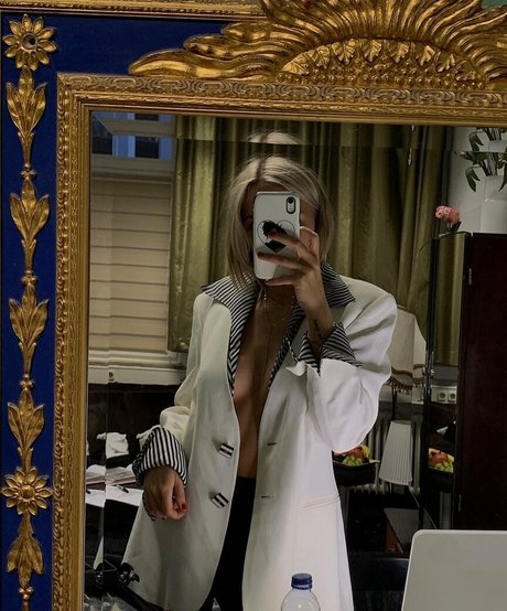 Foto di nudo di fuga di OnlyFans di Lennon Stella