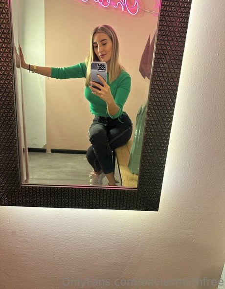 Oliviasmiithfree
