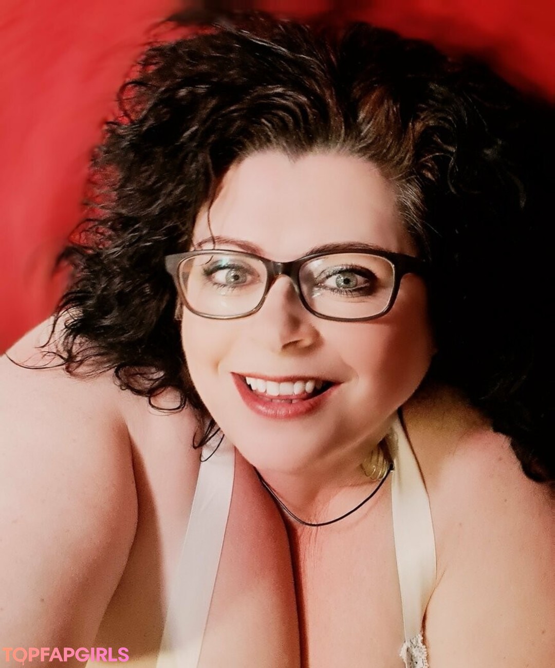 Foto di nudo di fuga di OnlyFans di Maturebustymom #84 Foto di nudo di fuga di OnlyFans di Maturebustymom #84