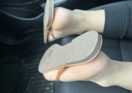 Latina Veronica Soles