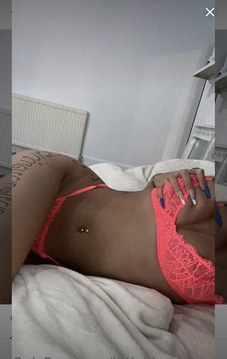 Foto di nudo di fuga di OnlyFans di Littleblondetease