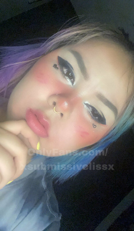 Foto di nudo di fuga di OnlyFans di Xsubmissivelissx