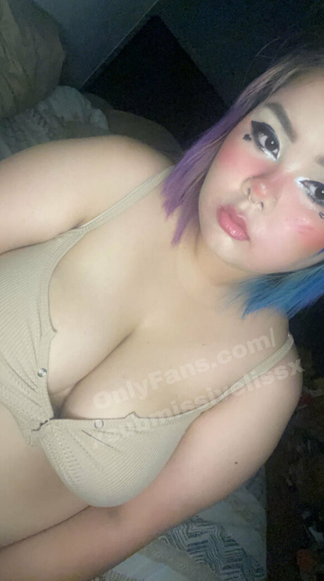 Foto di nudo di fuga di OnlyFans di Xsubmissivelissx