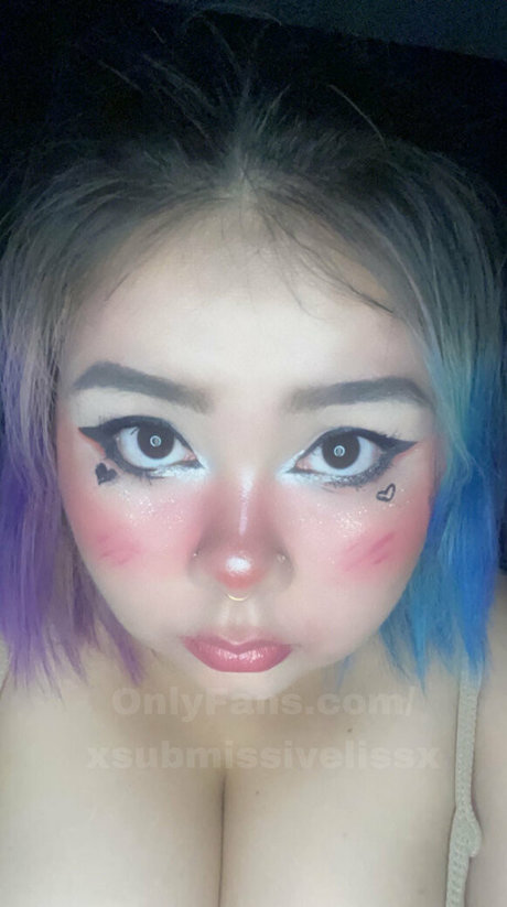 Foto di nudo di fuga di OnlyFans di Xsubmissivelissx