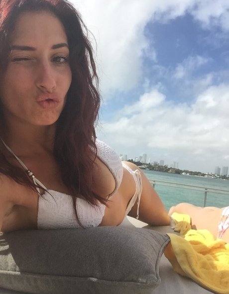 Foto di nudo di fuga di OnlyFans di Stacey Solomon