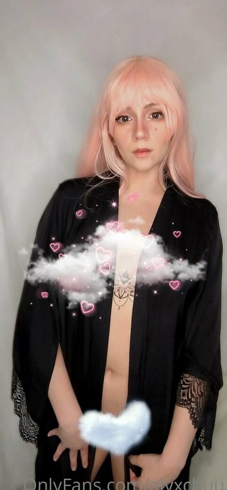 Foto di nudo di fuga di OnlyFans di Alyxchuu