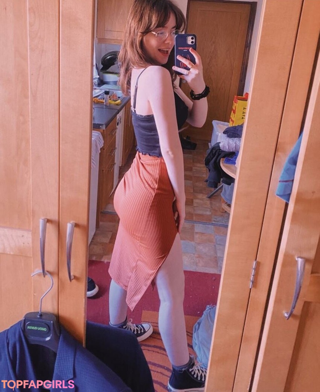 Foto di nudo di fuga di OnlyFans di Laura Anne #1 Foto di nudo di fuga di OnlyFans di Laura Anne #1