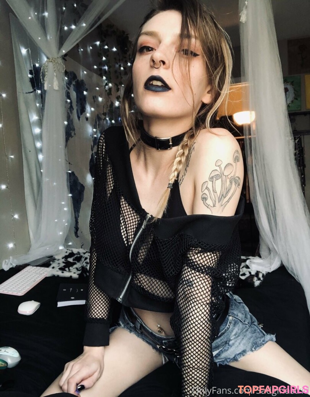 Foto di nudo di fuga di OnlyFans di Sadgirlastridsfree #80 Foto di nudo di fuga di OnlyFans di Sadgirlastridsfree #80