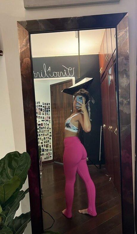 Bruna16