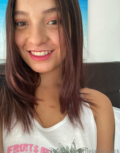 Foto di nudo di fuga di OnlyFans di Melanieclark