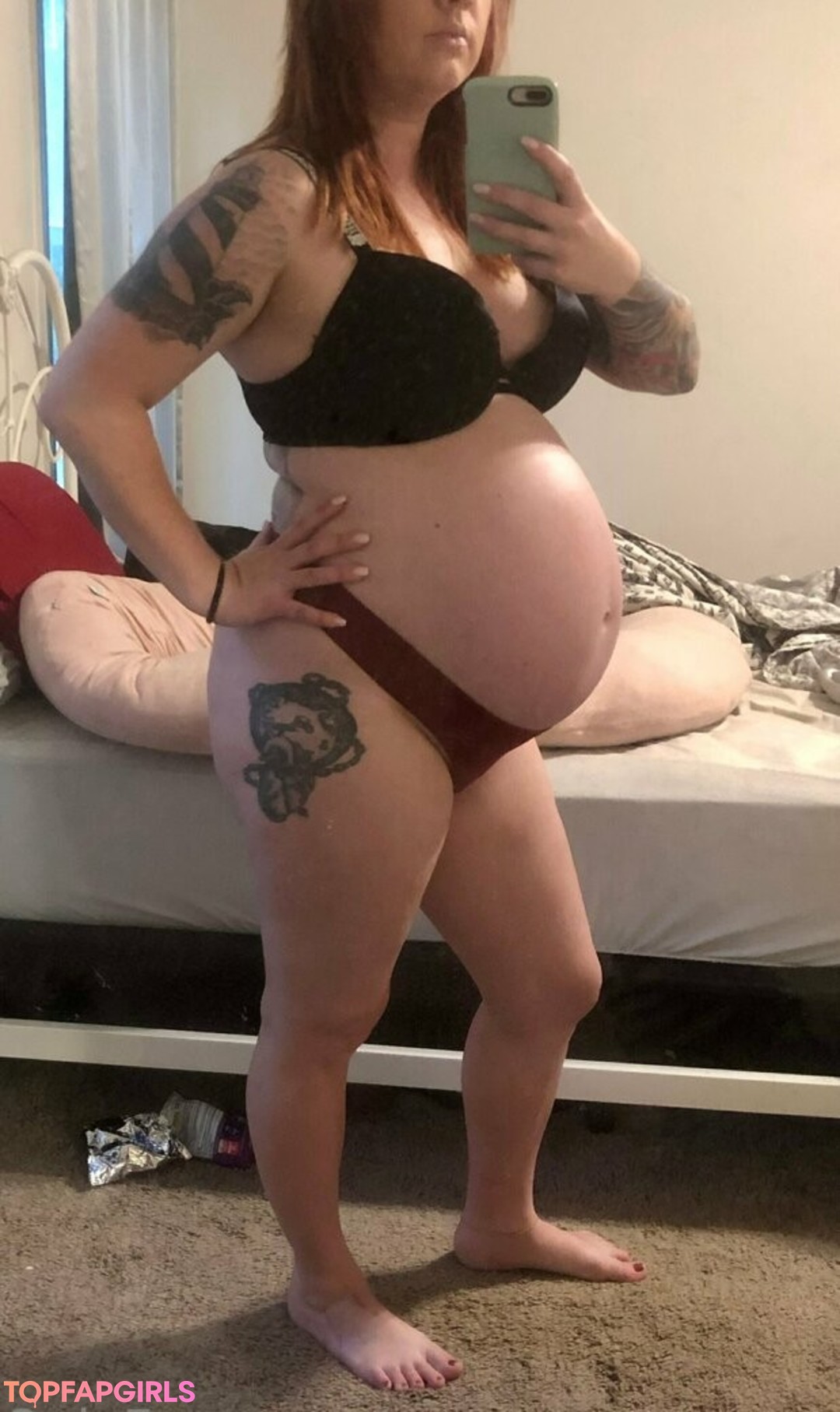 Foto di nudo di fuga di OnlyFans di Preggosauruspeach #29 Foto di nudo di fuga di OnlyFans di Preggosauruspeach #29