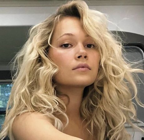 Foto di nudo di fuga di OnlyFans di Kelli Berglund