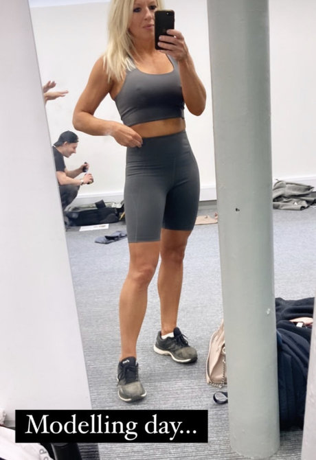 Foto di nudo di fuga di OnlyFans di Gail Emms