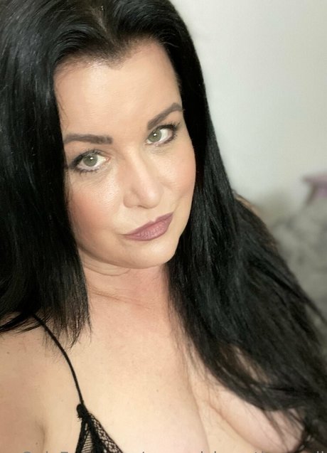 Foto di nudo di fuga di OnlyFans di Evparrishsouthernmil