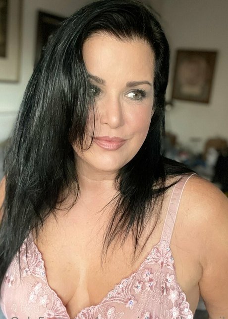 Foto di nudo di fuga di OnlyFans di Evparrishsouthernmil