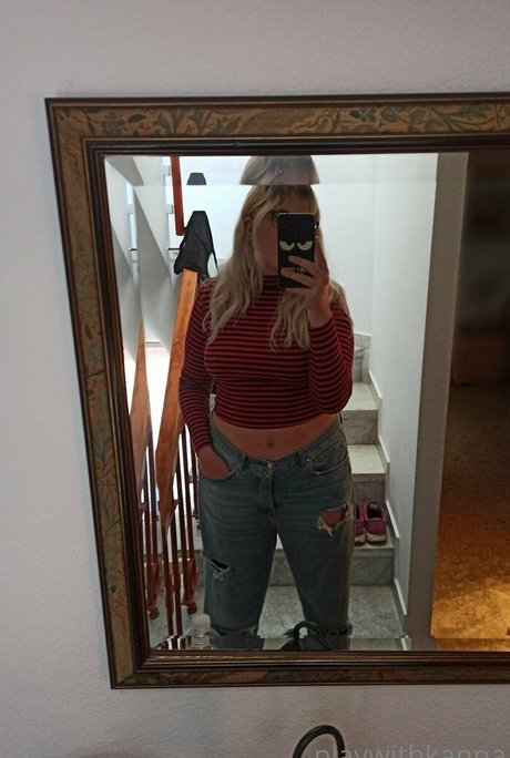 Foto di nudo di fuga di OnlyFans di Playwithkanna