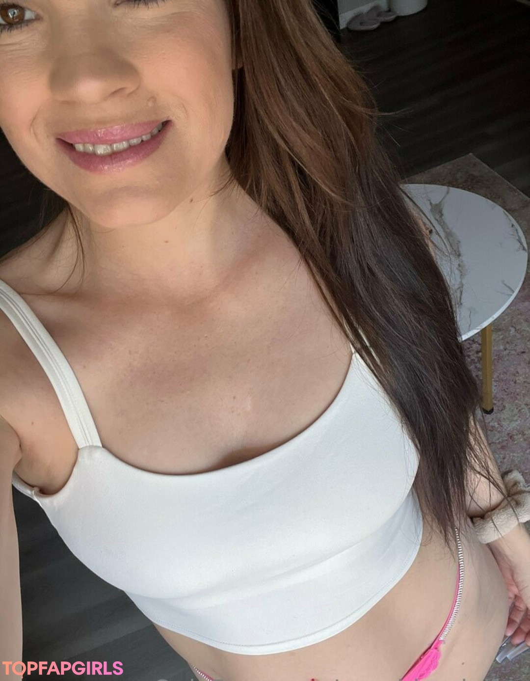 Foto di nudo di fuga di OnlyFans di Cassie Belle #3 Foto di nudo di fuga di OnlyFans di Cassie Belle #3
