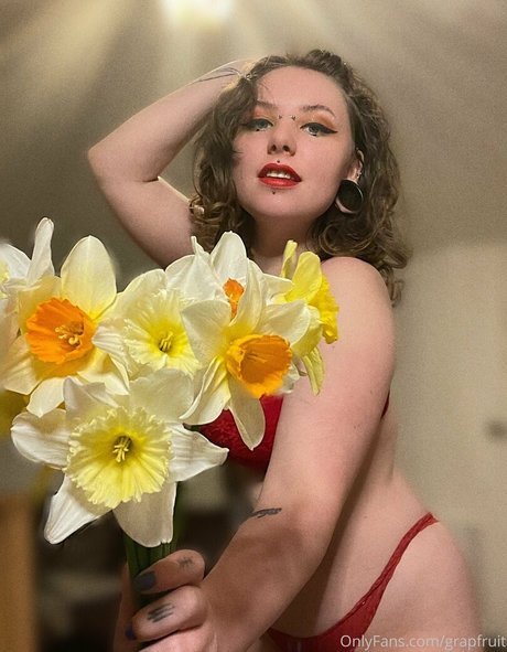 Foto di nudo di fuga di OnlyFans di Sewergirl