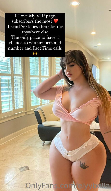 Foto di nudo di fuga di OnlyFans di Elyybella
