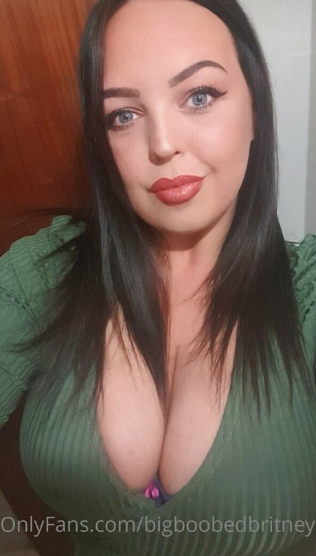 Bigboobedbritneyfree
