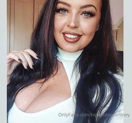 Foto di nudo di fuga di OnlyFans di Bigboobedbritneyfree