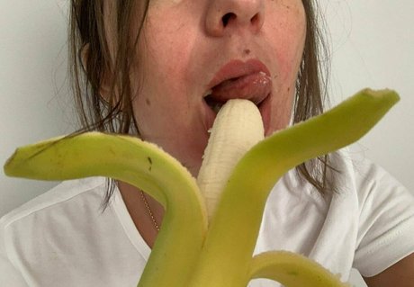 Foto di nudo di fuga di OnlyFans di Angelamom