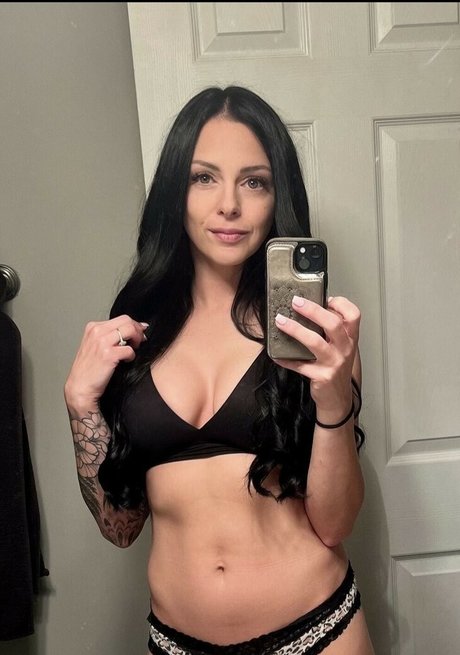 Foto di nudo di fuga di OnlyFans di Jade Banx