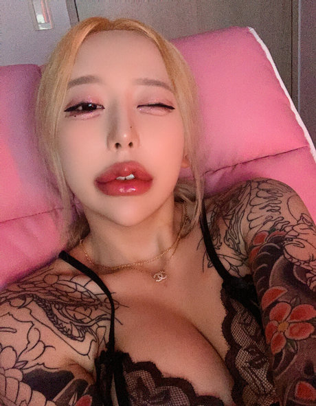Foto di nudo di fuga di OnlyFans di Jeeiqueen