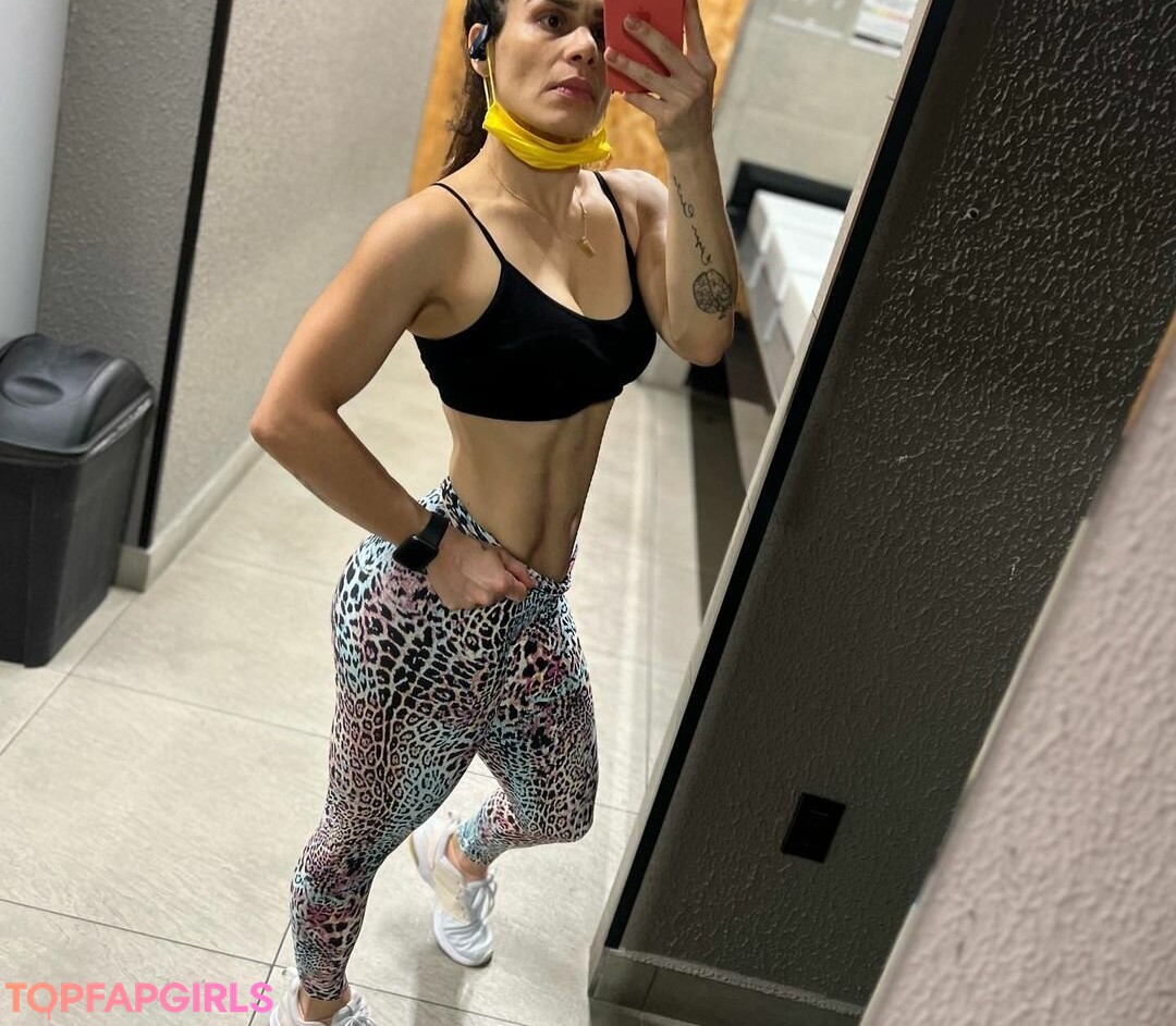 Foto di nudo di fuga di OnlyFans di Pinche Ana Fit #3 Foto di nudo di fuga di OnlyFans di Pinche Ana Fit #3