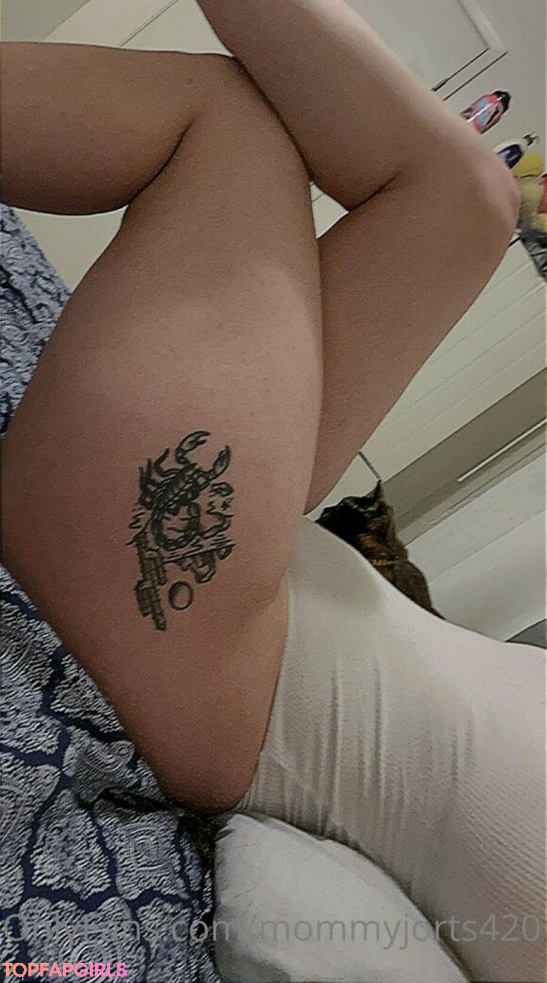 Foto di nudo di fuga di OnlyFans di Mommyjorts420 #4 Foto di nudo di fuga di OnlyFans di Mommyjorts420 #4