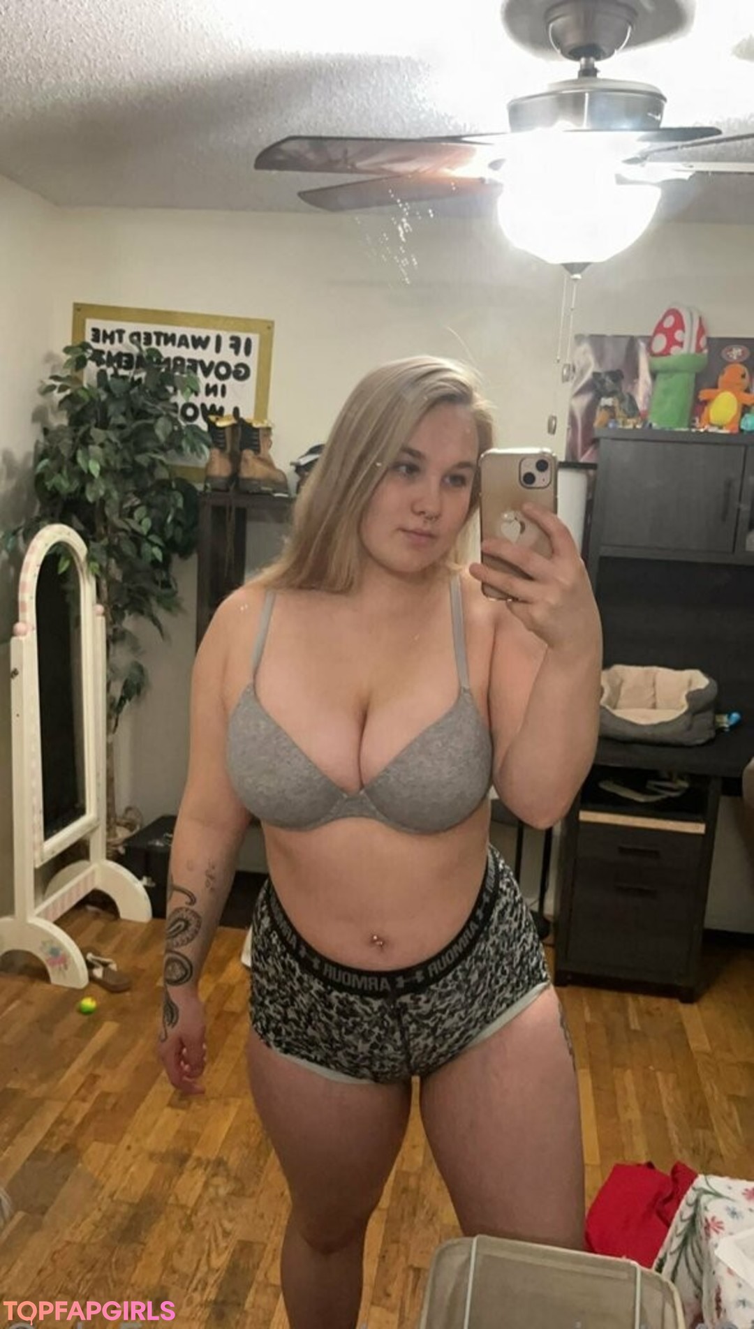 Foto di nudo di fuga di OnlyFans di Mommyjorts420 #61 Foto di nudo di fuga di OnlyFans di Mommyjorts420 #61
