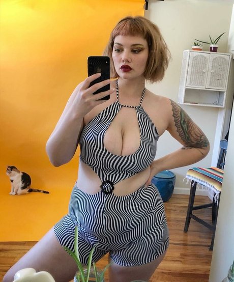 Isabel_hendrix