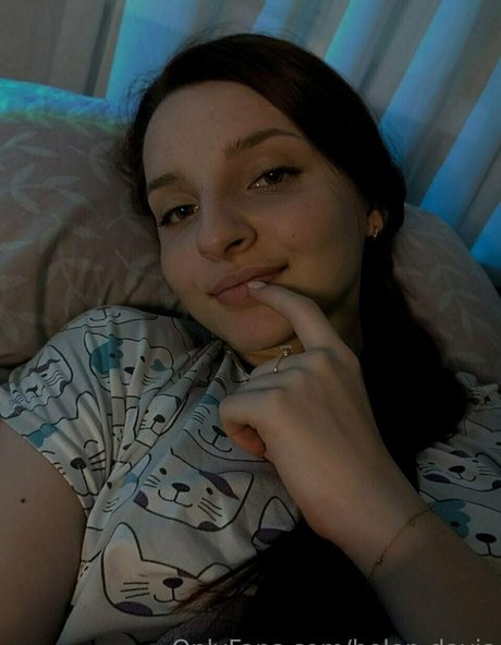 Foto di nudo di fuga di OnlyFans di Helen Davis