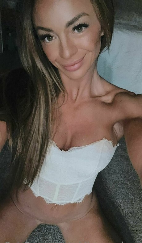 Foto di nudo di fuga di OnlyFans di Addisonxxxlynn