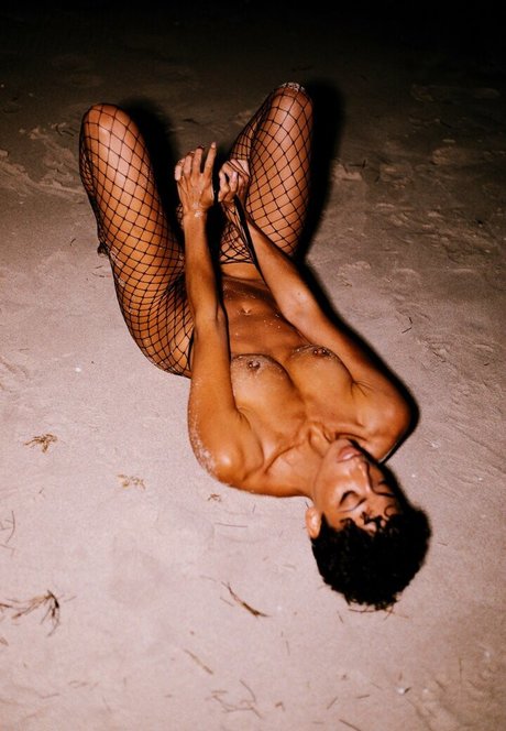 Foto di nudo di fuga di OnlyFans di Clara Rene