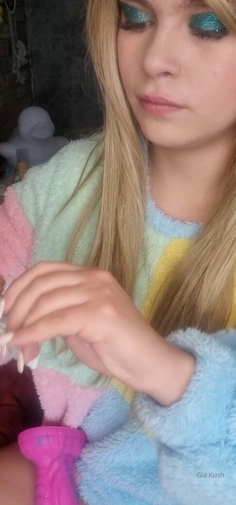 Foto di nudo di fuga di OnlyFans di Gia Kush