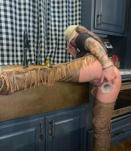 Foto di nudo di fuga di OnlyFans di Countrybadasstay