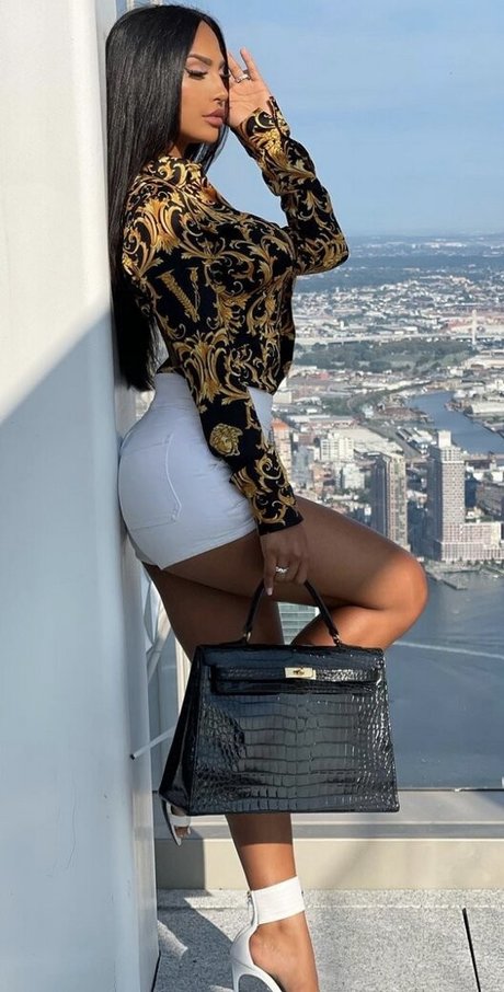 Foto di nudo di fuga di OnlyFans di Gallienne Nabila