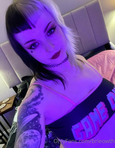 Foto di nudo di fuga di OnlyFans di Brieowth