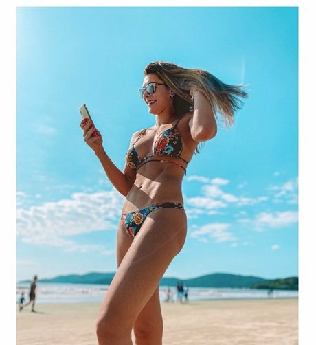 Rosamaria Montibeller